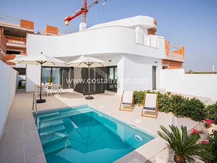 Villa en venta en Torrevieja zona Los Balcones