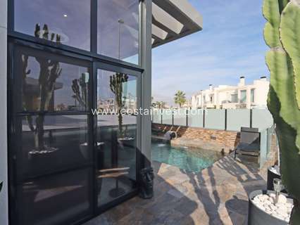 Villa en venta en Orihuela zona Orihuela-Costa