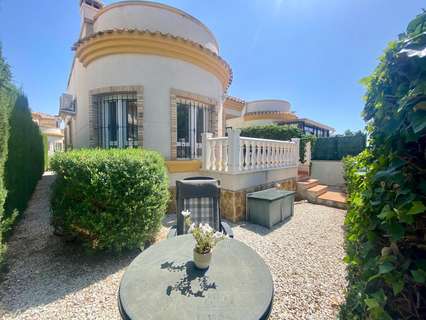 Villa en venta en Los Montesinos zona La Herrada