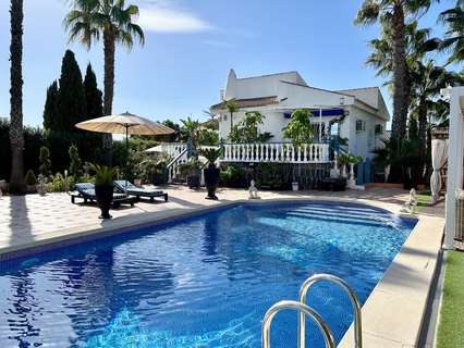 Villa en venta en Torrevieja zona San Luis