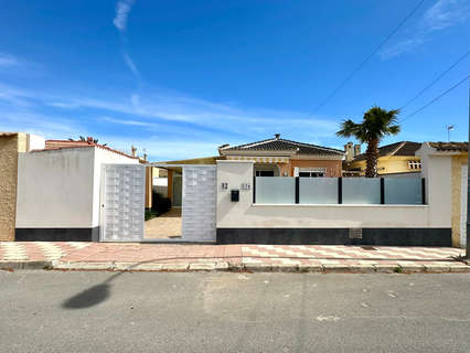 Villa en venta en Torrevieja zona La Siesta