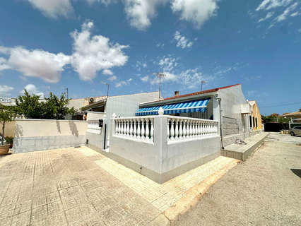 Bungalow en venta en Torrevieja zona La Torreta