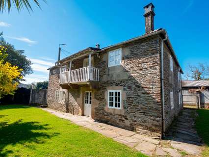 Casa en venta en Outeiro de Rei