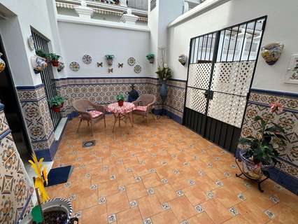 Casa en venta en Sanlúcar de Barrameda, rebajada