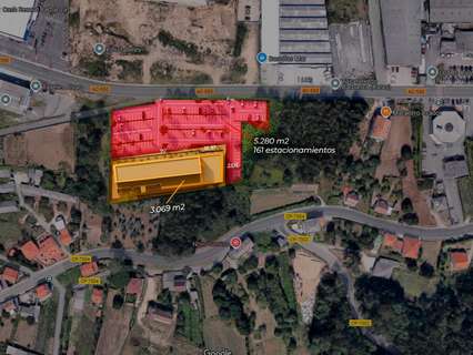 Parcela industrial en venta en Ribeira