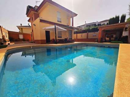 Chalet en venta en Bormujos
