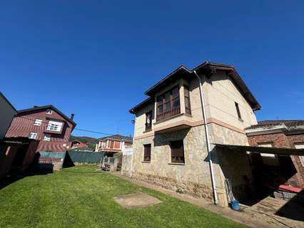 Casa en venta en Los Corrales de Buelna
