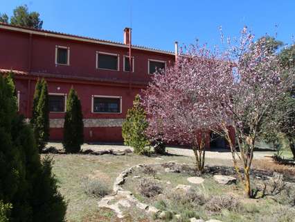 Casa en venta en Sinarcas, rebajada