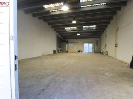Nave industrial en venta en Bellvei