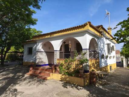 Chalet en alquiler en Carmona