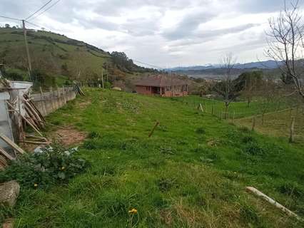 Parcela rústica en venta en Sariego