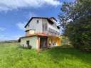 Chalet en venta en Castrillón