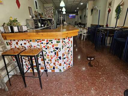 Local comercial en alquiler en Benetússer
