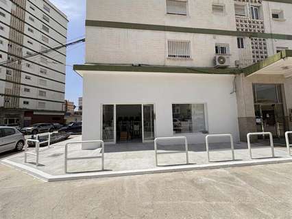 Local comercial en alquiler en Vélez-Málaga