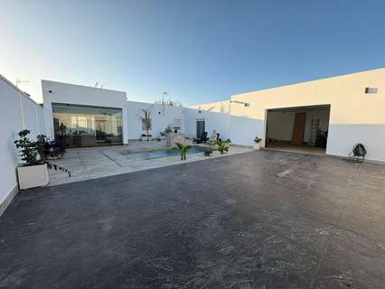 Chalet en venta en Chiclana de la Frontera rebajado