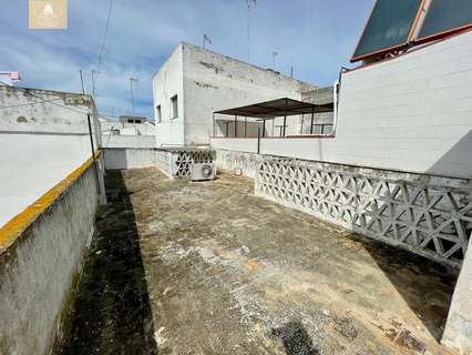 Casa en venta en Coria del Río, rebajada