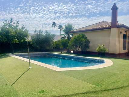 Chalet en venta en Dos Hermanas zona Montequinto