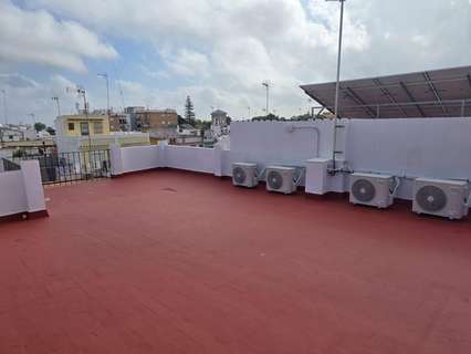 Casa en venta en Tomares rebajada