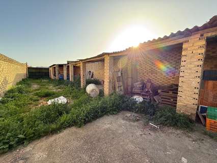 Parcela urbana en venta en Pilas