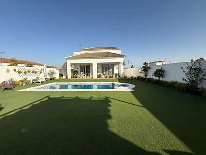 Chalet en venta en Villamanrique de la Condesa