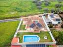 Chalet en venta en Tomares