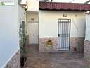 Casa en venta en Coria del Río rebajada