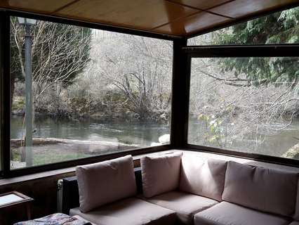 Nave industrial en venta en Puebla de Sanabria