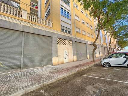 Nave industrial en alquiler en Dénia