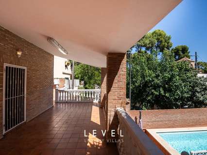 Chalet en venta en Torrent