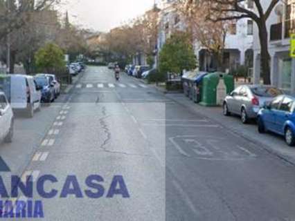 Local comercial en venta en Granada zona CERCA DEL COMPLEJO DEPORTIVO BOLO DE ORO