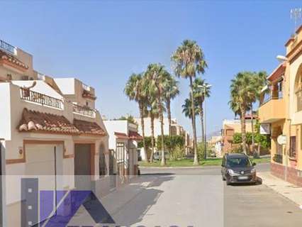 Casa en venta en El Ejido zona Santa María del Águila