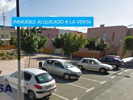 Casa en venta en Rioja zona RELATIVAMENTE CERCA DEL CEIP ANTONIO DEVALQUE