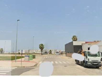 Nave industrial en venta en La Pobla Llarga zona CERCA DEL PARQUE PICNIC