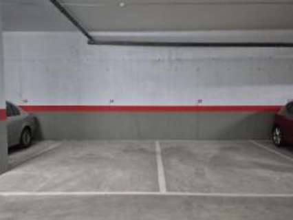 Plaza de parking en venta en Ávila zona CERCA DE LA CIUDAD DEPORTIVA MUNICIPAL