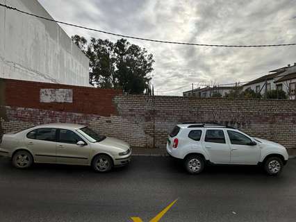 Parcela rústica en venta en Carmona