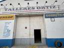 Nave industrial en venta en Carmona