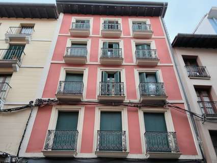 Piso en venta en Pamplona/Iruña