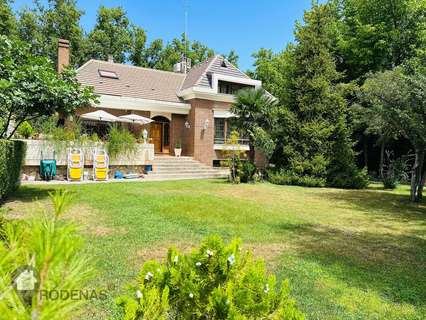 Villa en venta en Aranjuez