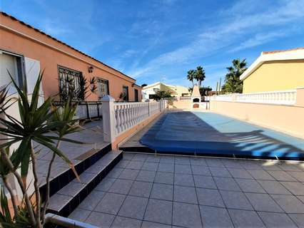Chalet en venta en Torrevieja