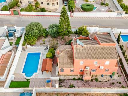 Chalet en venta en Torrevieja