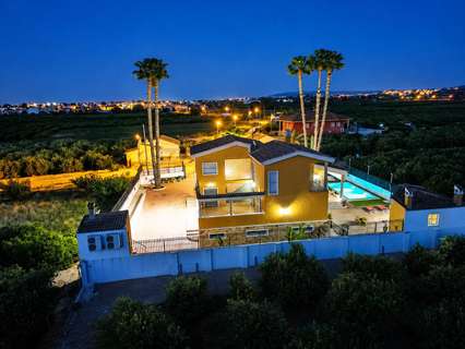 Chalet en venta en Orihuela