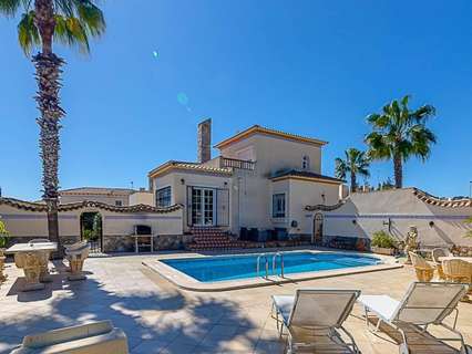 Chalet en venta en Orihuela