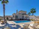 Chalet en venta en Orihuela