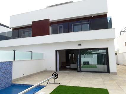 Chalet en venta en Pilar de la Horadada