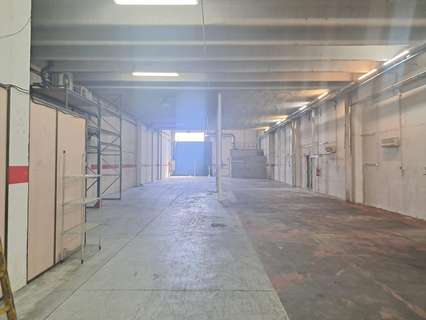 Nave industrial en alquiler en Badalona