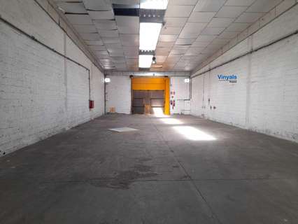 Nave industrial en alquiler en Canovelles