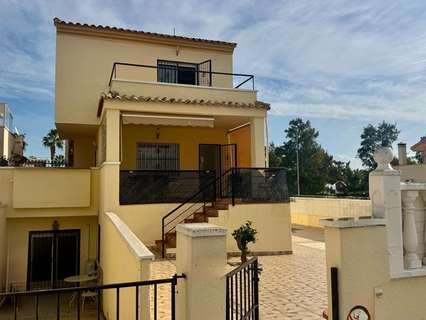 Chalet en venta en Guardamar del Segura rebajado