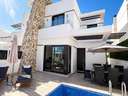 Casa en venta en Orihuela zona Orihuela-Costa
