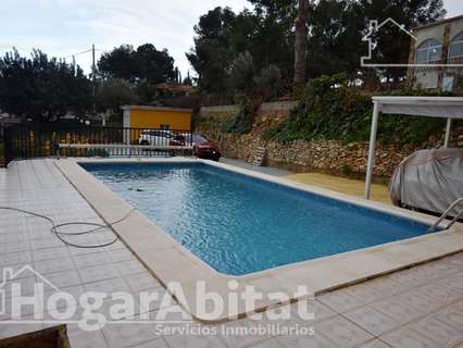 Chalet en venta en Godelleta