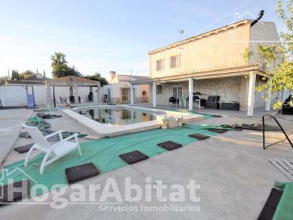 Chalet en venta en Manises
